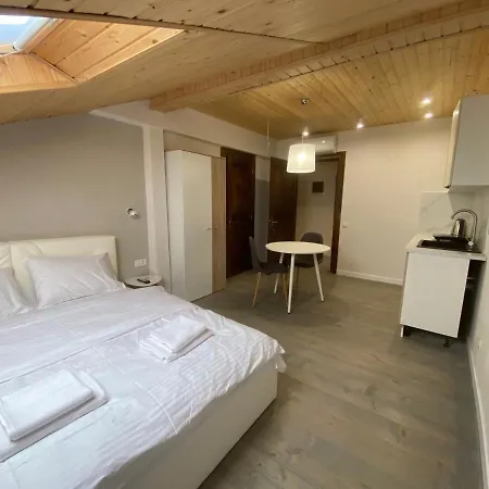 центер на вулиці лесі українки 19 *