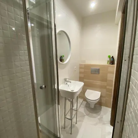 центер на вулиці лесі українки 19 Apartment *