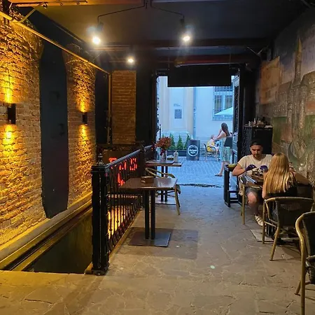 Apartment центер на вулиці лесі українки 19 Lviv