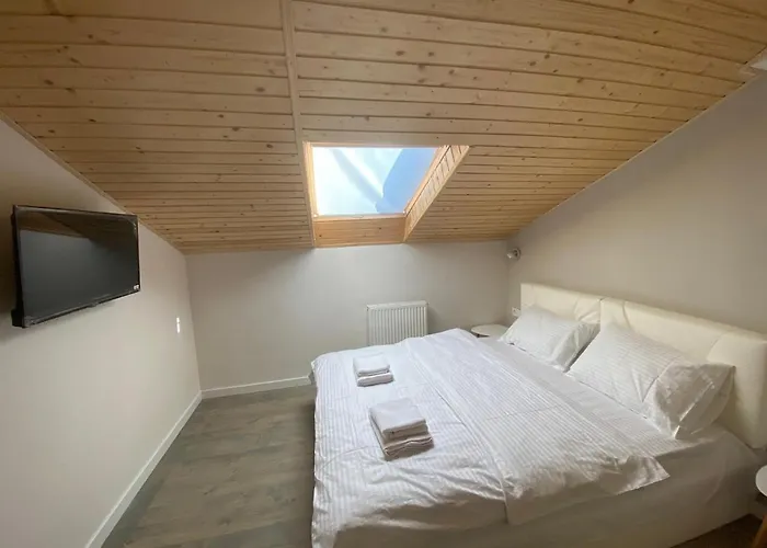 центер на вулиці лесі українки 19 *