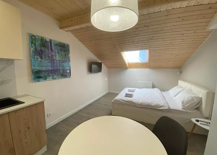 центер на вулиці лесі українки 19 * Leópolis