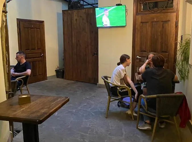 центер на вулиці лесі українки 19