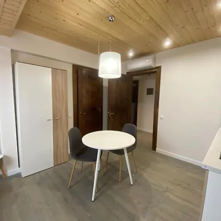 центер на вулиці лесі українки 19 Apartment